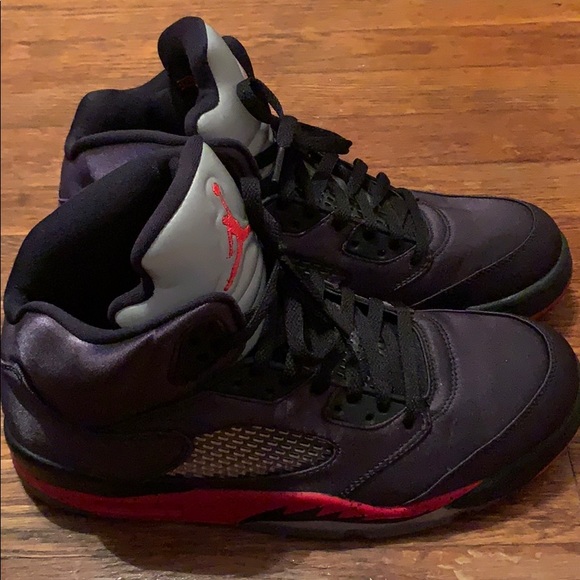 Jordan 5 - Picture 2 of 5